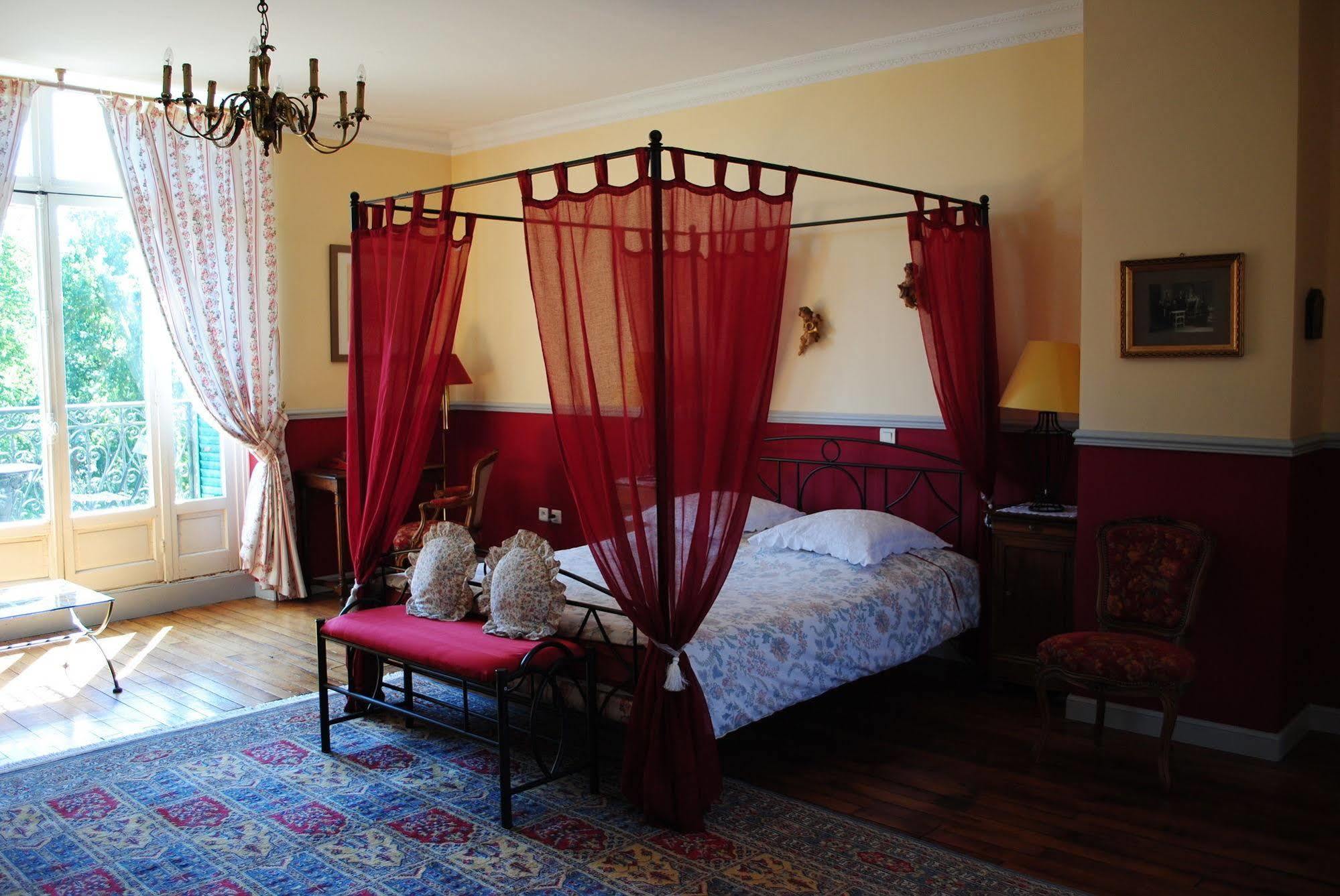 Chateau Le Barreau - Chambres D'Hotes Chemilly-sur-Yonne Εξωτερικό φωτογραφία